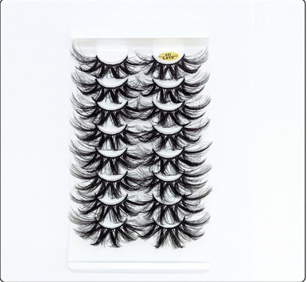 Thick and Long Lashes in a Variety of Styles From Europe and the United States