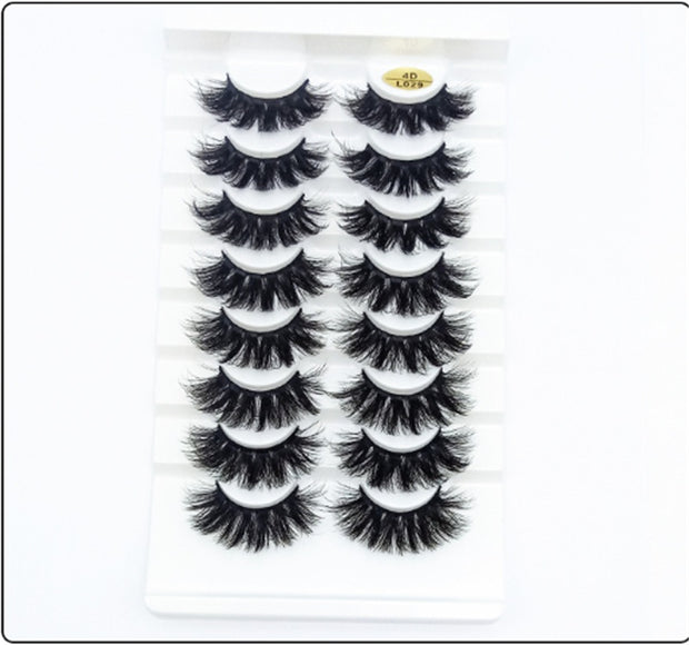 Thick and Long Lashes in a Variety of Styles From Europe and the United States