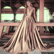 Personalized Classical Women's Wedding Dress