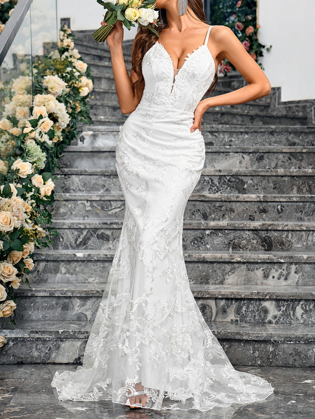 Women's Fashionable Slim-fit Sheath Wedding Dress