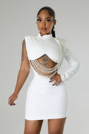 Sexy Swinging Pearls One-Shoulder Sheath Dress